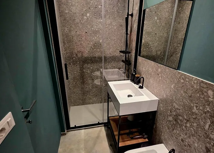 Sottocoperta Hotel *